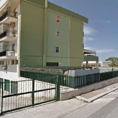 Suite Da Nonno Luigi 100 Metri Dal Mare Giovinazzo Bagian luar foto
