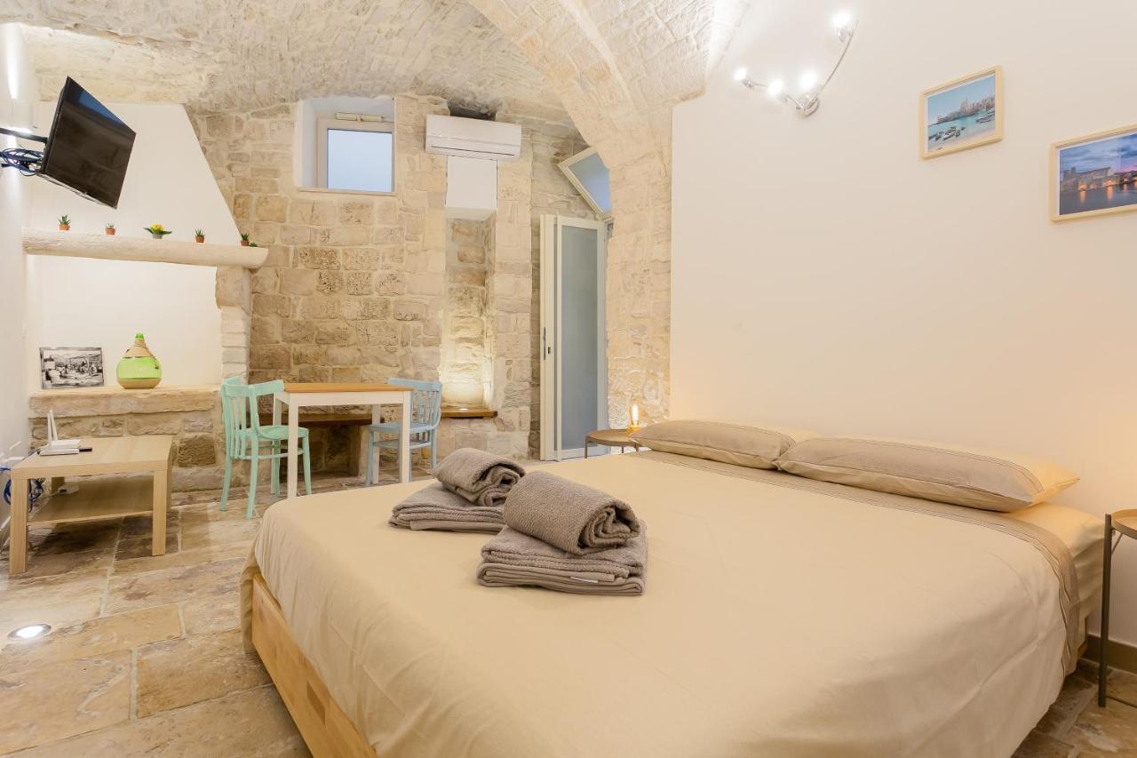 Suite Da Nonno Luigi 100 Metri Dal Mare Giovinazzo Bagian luar foto