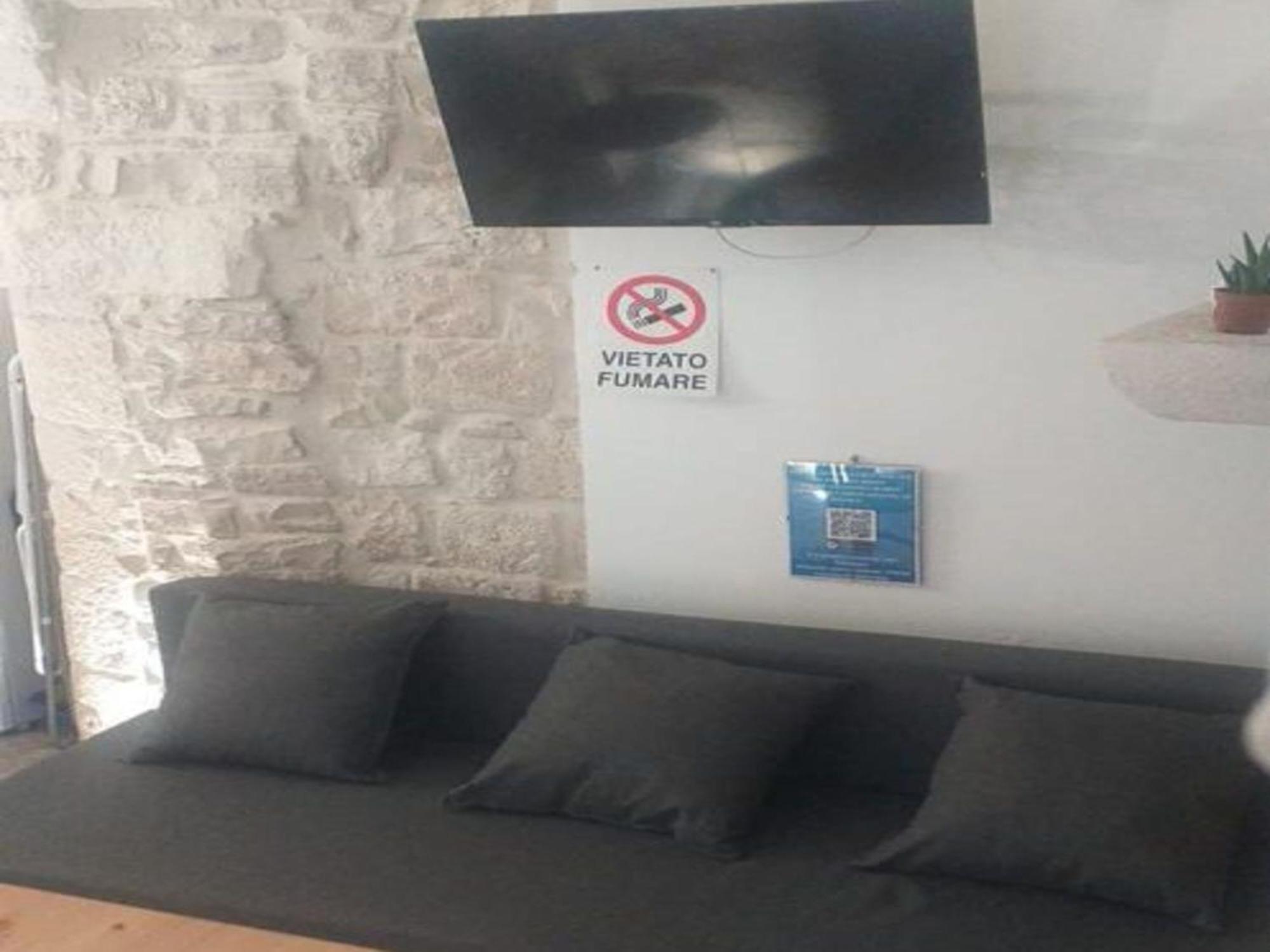 Suite Da Nonno Luigi 100 Metri Dal Mare Giovinazzo Bagian luar foto
